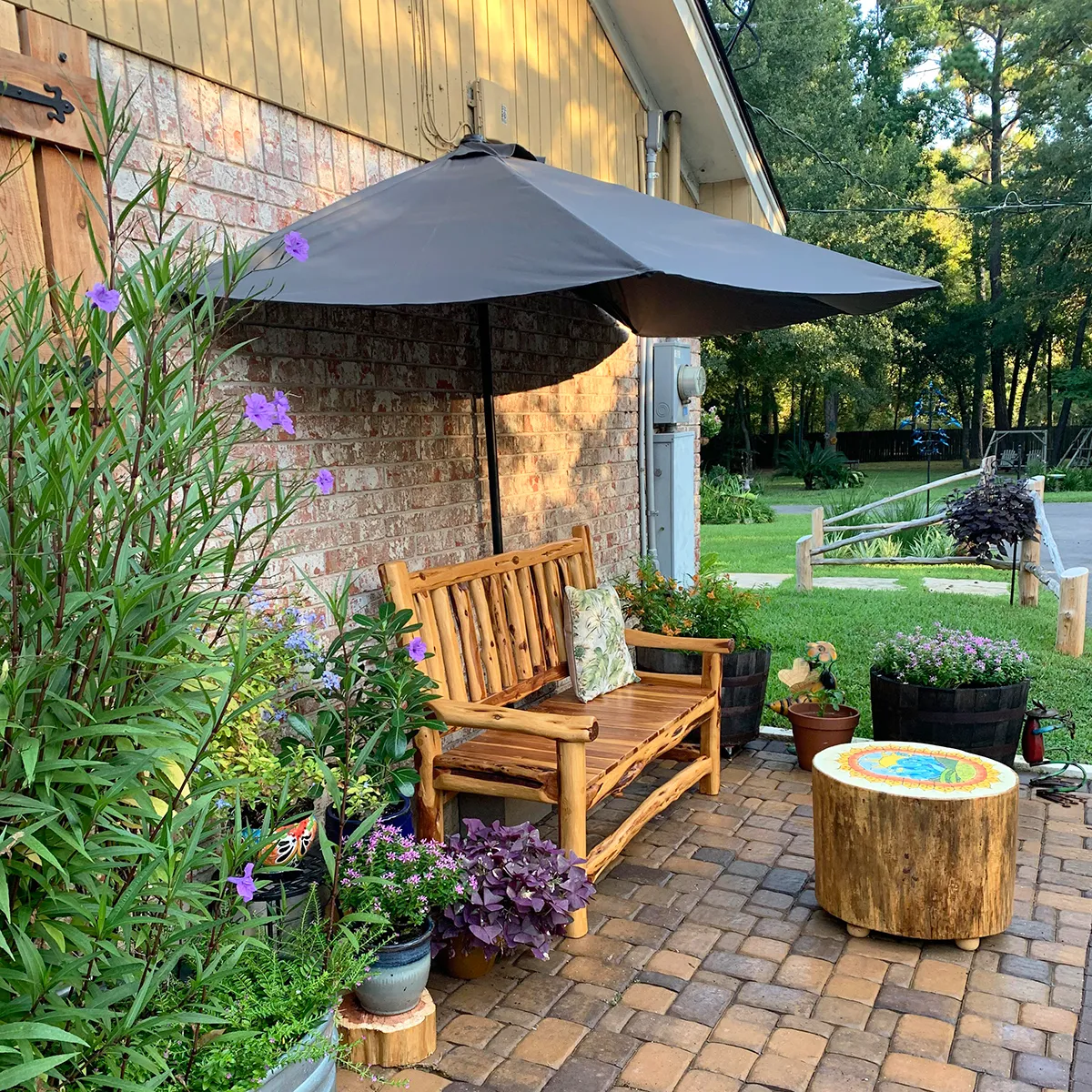 Wall-mounted (Half) umbrella